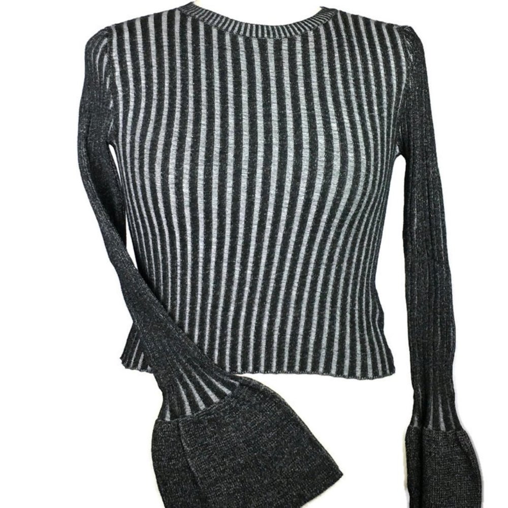 NWT Ribbed Charcoal Stretch Top.